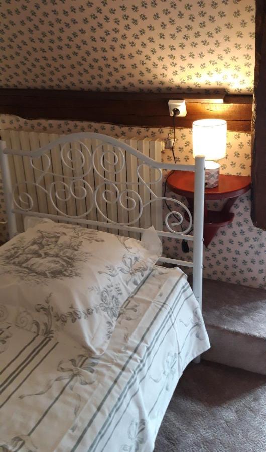 Le Chalet Suisse - Chambre Aux Fleurs Le Vicel Bagian luar foto